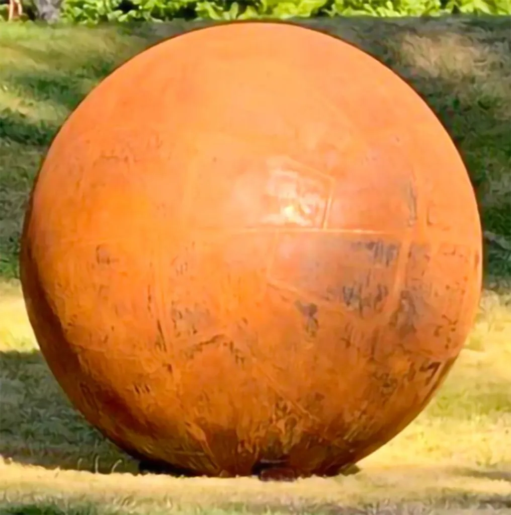 Полая сфера кортеновская сталь Шатура Полая сфера кортеновская сталь Шатура